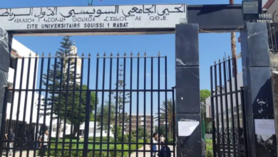 السكن الجامعي… حلم كيبدأ بطابور طويل وينتهي بخيبة كبيرة