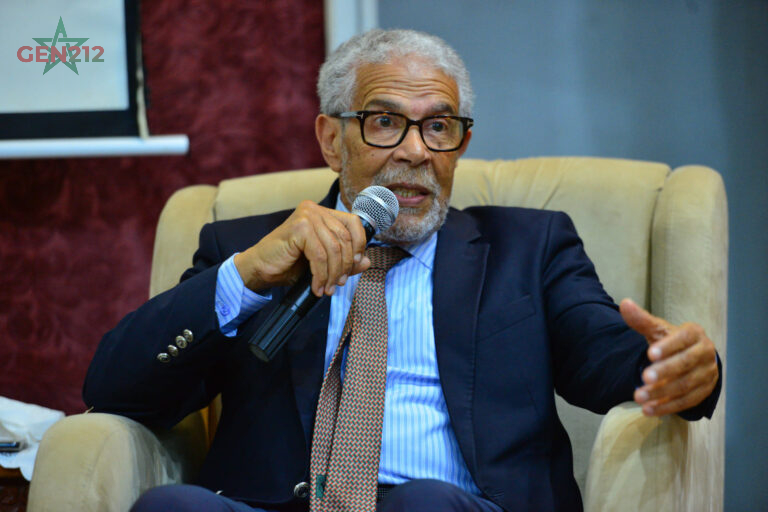 من تنظيم ذاتي إلى خطر مهني