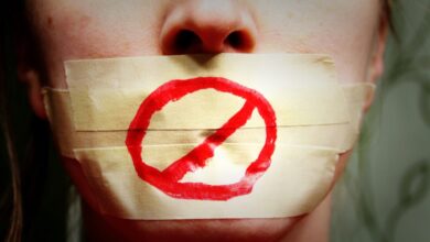 قهر السلطة وخيانة الإعلام