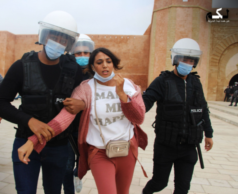 سجن أستاذة بسبب الاحتجاج… حين تتحول حرية التعبير إلى ملف جنائي