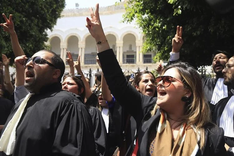 مهنة المحاماة على صفيح ساخن: حين يتحول الإصلاح إلى أزمة ثقة