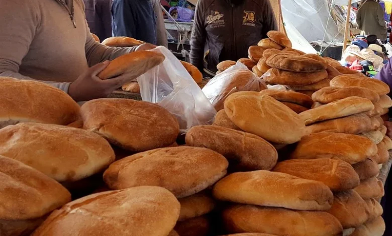 30 مليون خبزة تُرمى يوميًا: فشل سياسات لا سلوك أفراد