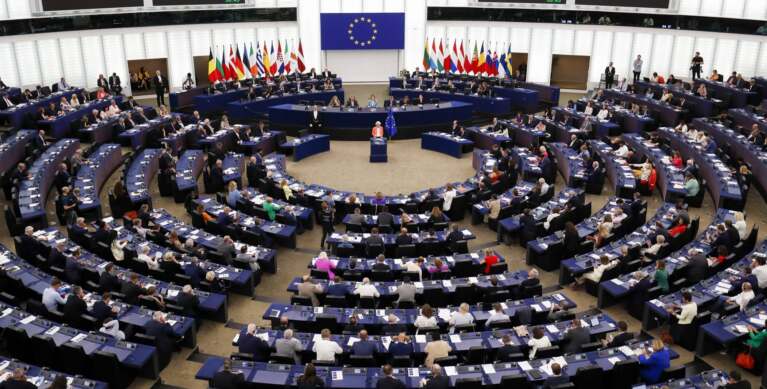 الاتحاد الأوروبي يجدد دعم الشراكة مع المغرب ويؤكد مرجعية الأمم المتحدة في ملف الصحراء