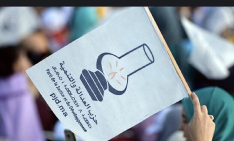 بسبب “أزمة المحامين”.. “البيجيدي” يدخل على الخط ويدعو لوساطة برلمانية عاجلة