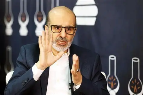 الأزمي ينتقد أداء الحكومة: “أشعلت الاحتجاجات وغرقت في تضارب المصالح”