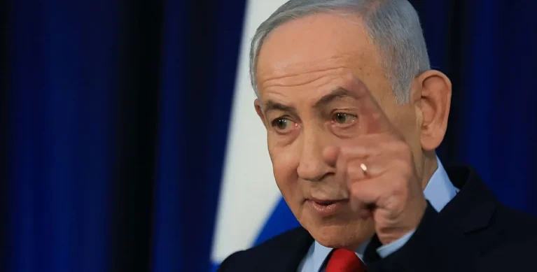 نتنياهو يوسّع خطاب الحرب: من “صراع وجود” مع إيران إلى محاولة تدويل المواجهة نتنياهو يوسّع خطاب الحرب: من “صراع وجود” مع إيران إلى محاولة تدويل المواجهة