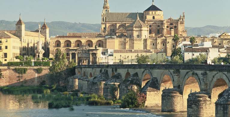 الأندلس: حين تصبح الحضارة سؤالًا لا يموت