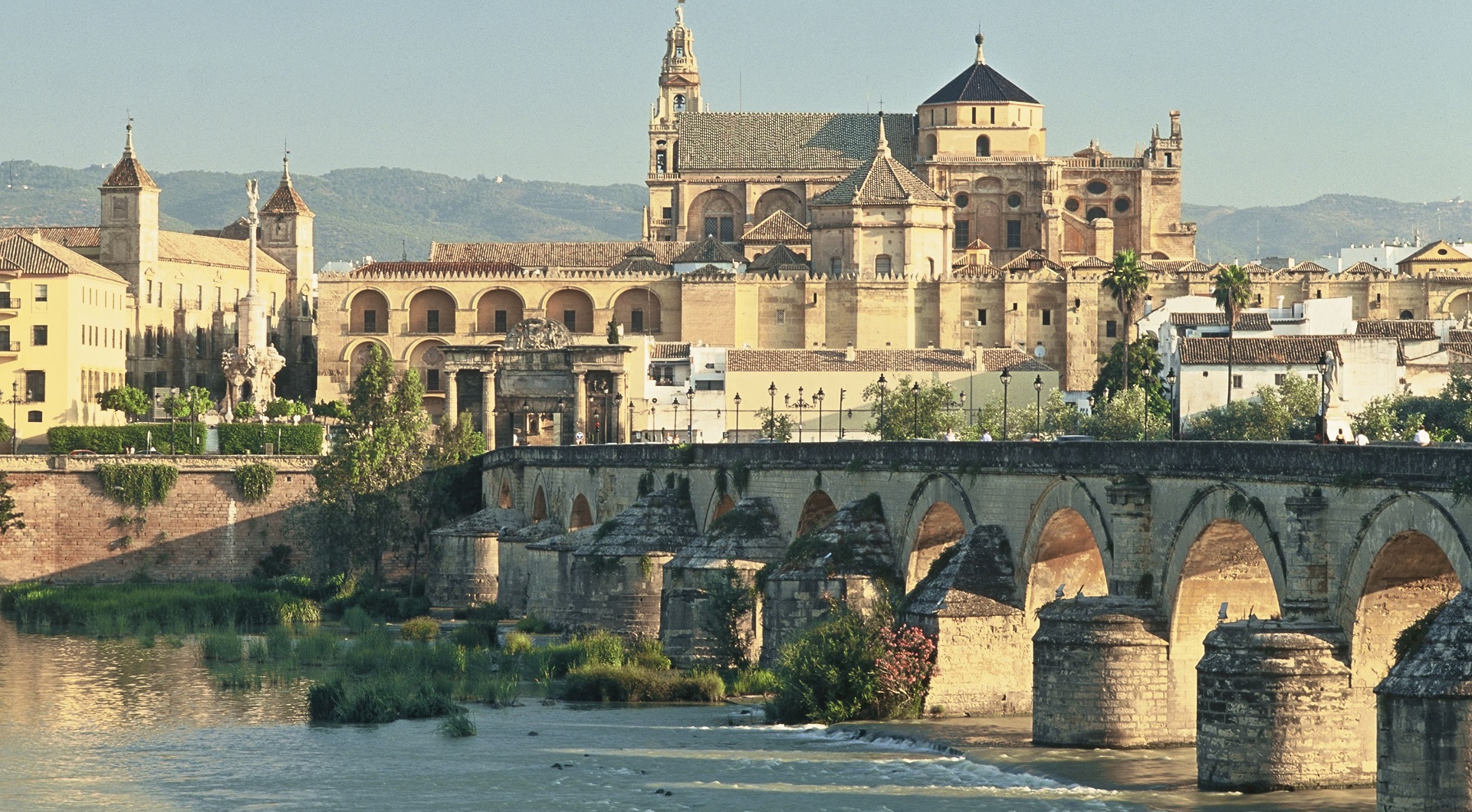 الأندلس: حين تصبح الحضارة سؤالًا لا يموت