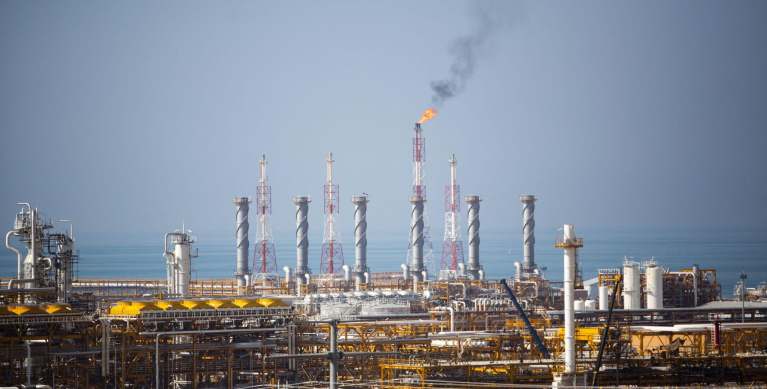 حين تتحول الطاقة إلى سلاح: الشرق الأوسط يدخل أخطر مراحل الصراع حين تتحول الطاقة إلى سلاح: الشرق الأوسط يدخل أخطر مراحل الصراع